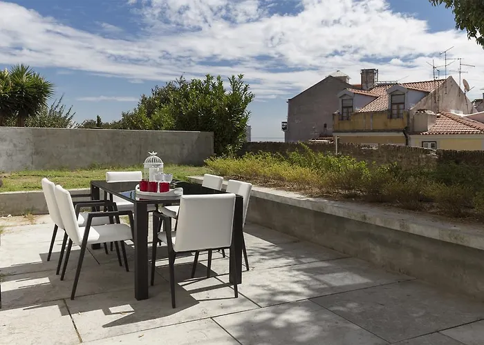 Myplacelisbon - Luxury Castle Apartment